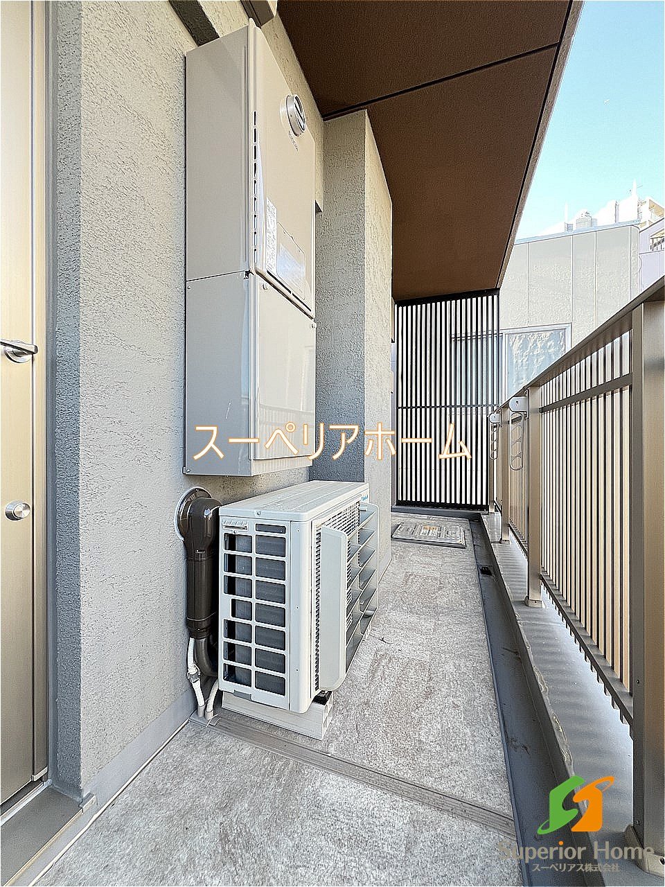 バルコニー