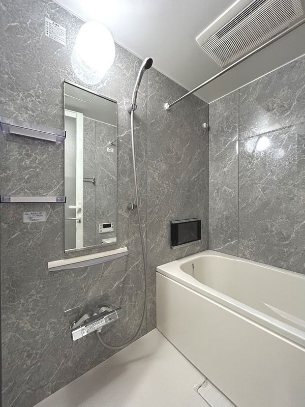 シャワールーム