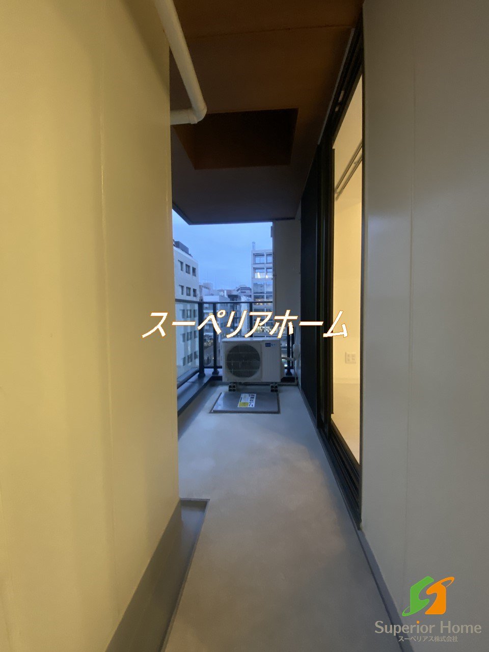バルコニー