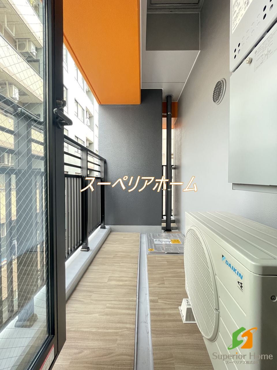 バルコニー
