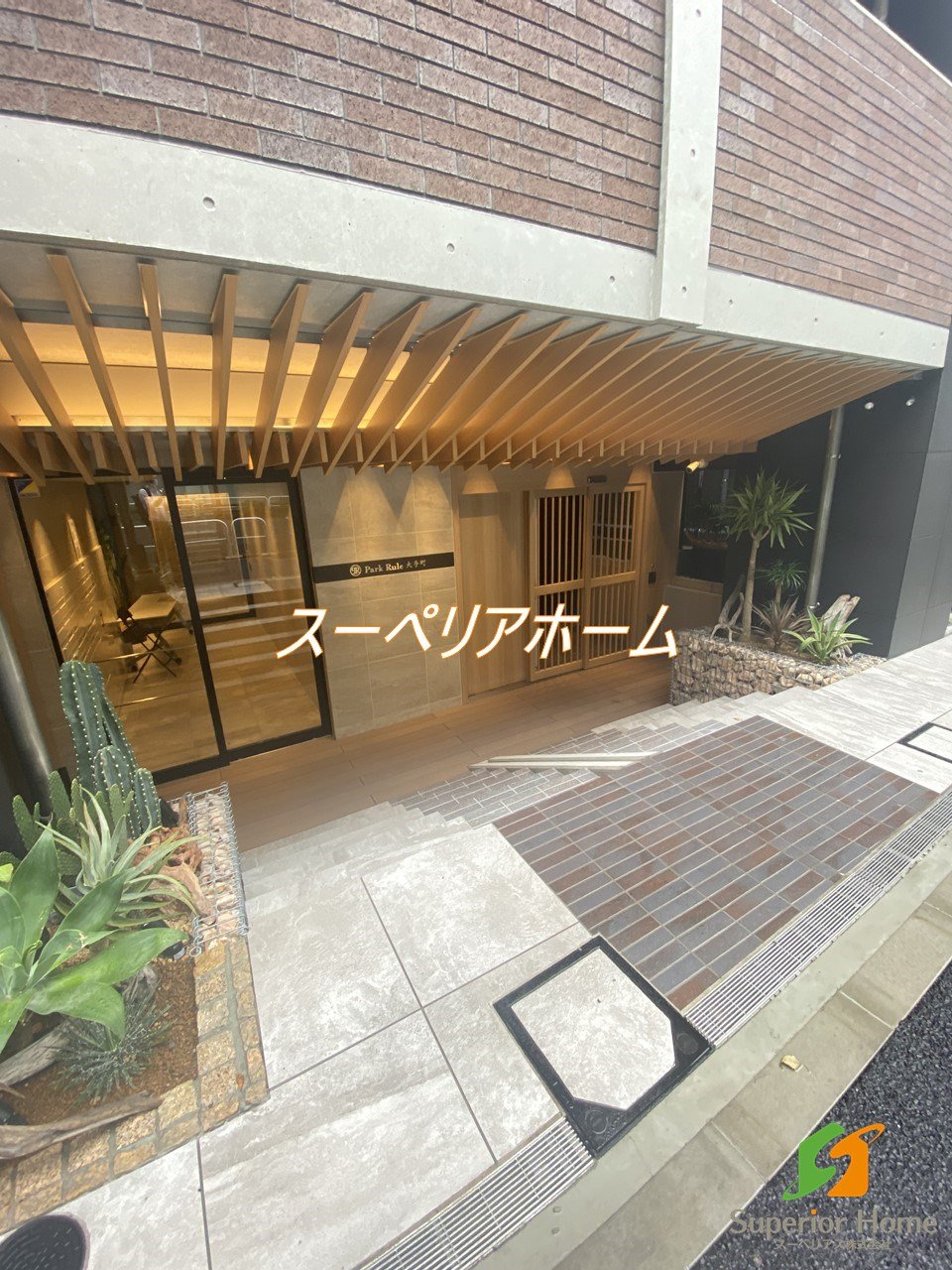 建物エントランス
