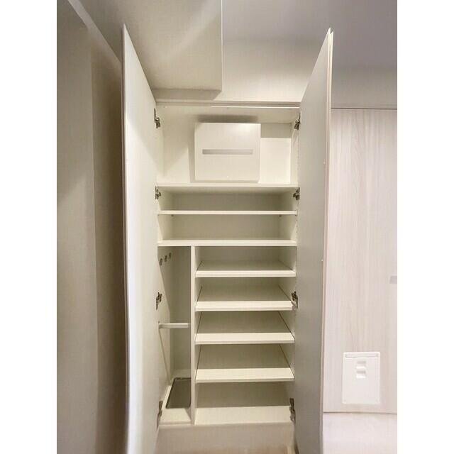 収納