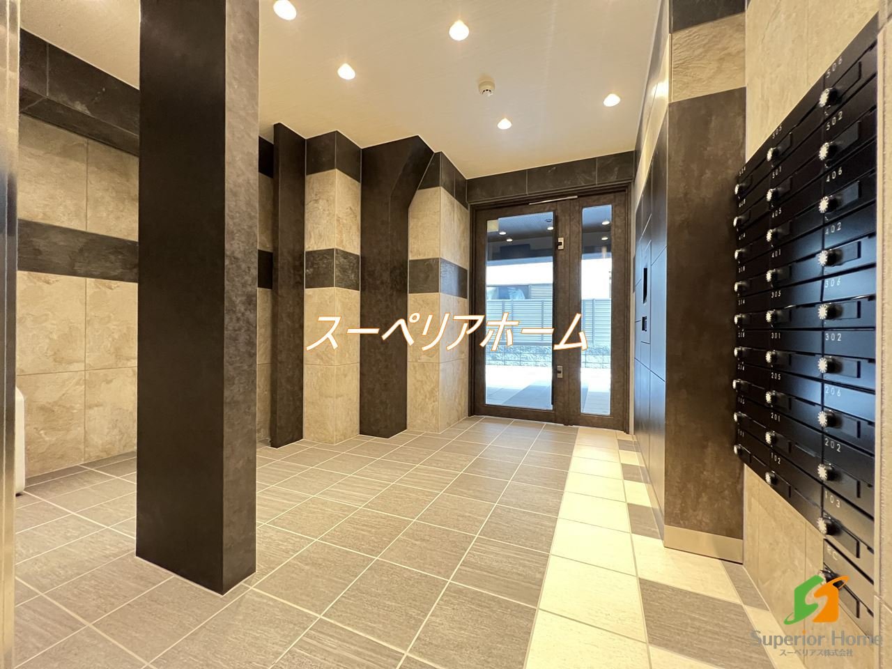 建物エントランス