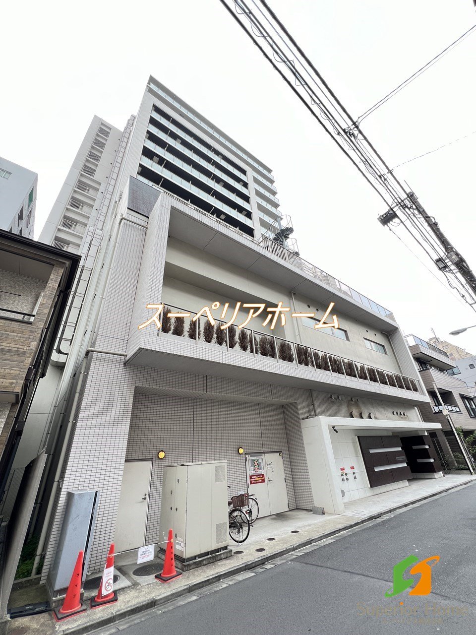 建物外観