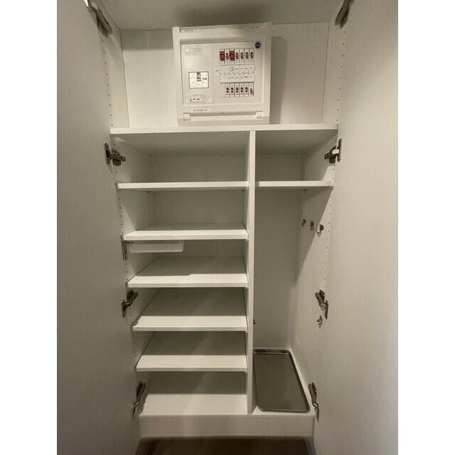 収納