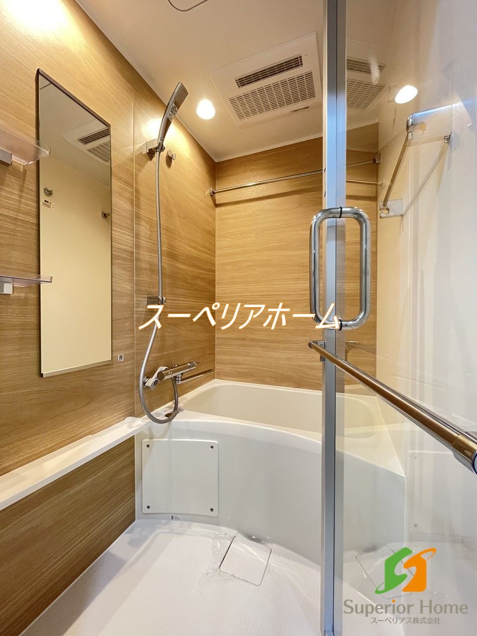 シャワールーム