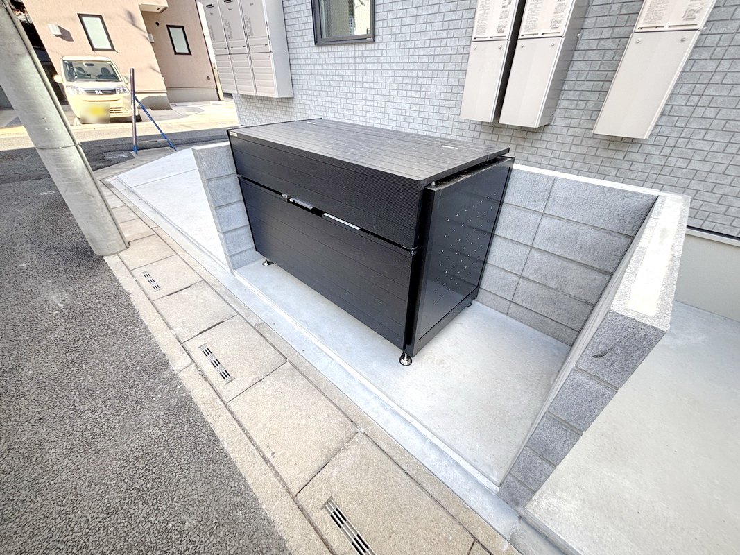 その他