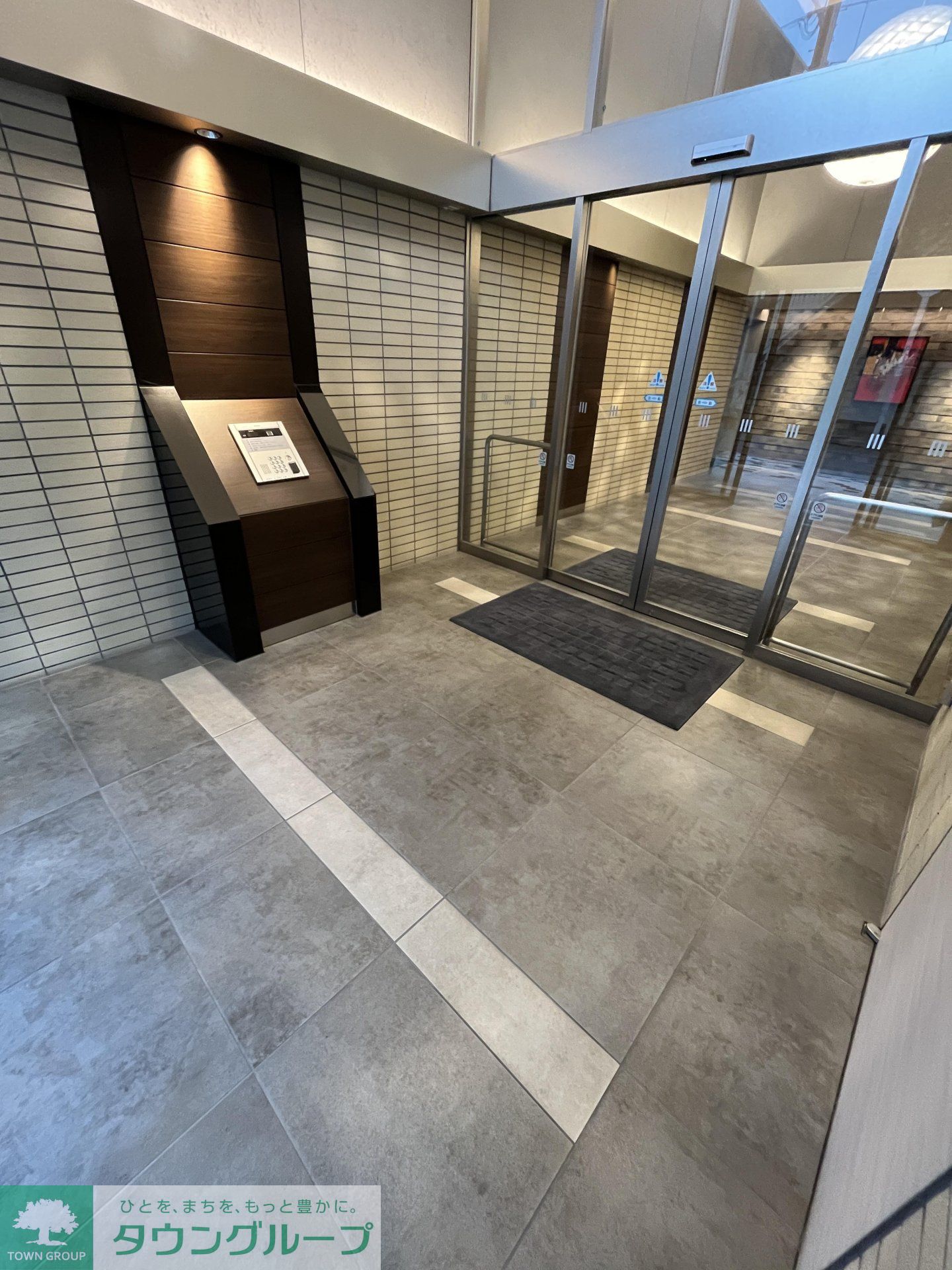 建物エントランス