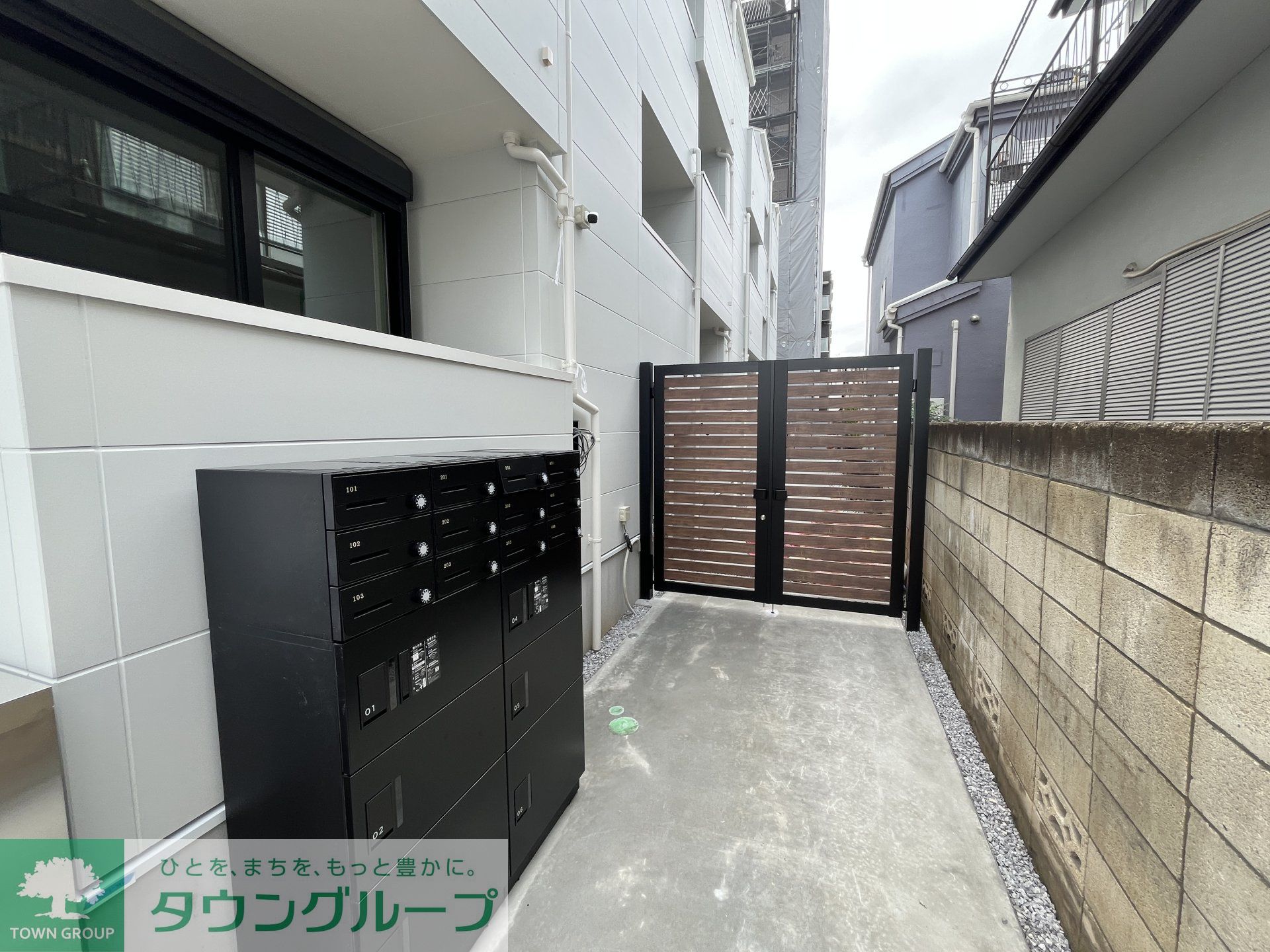 建物エントランス