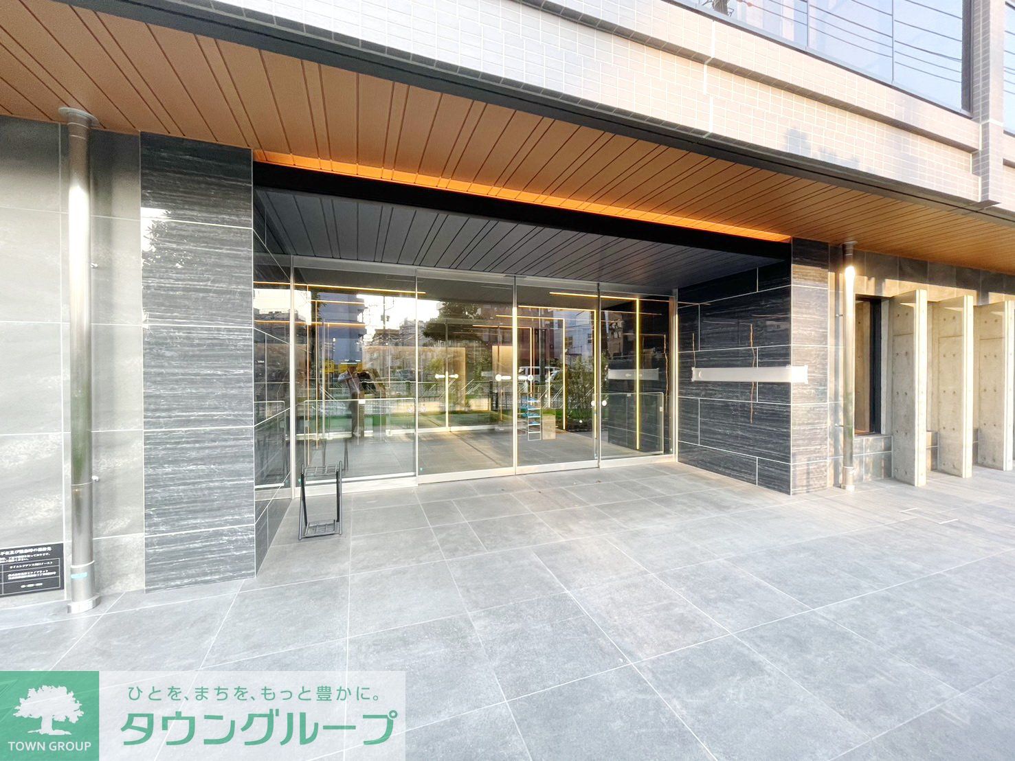 建物エントランス