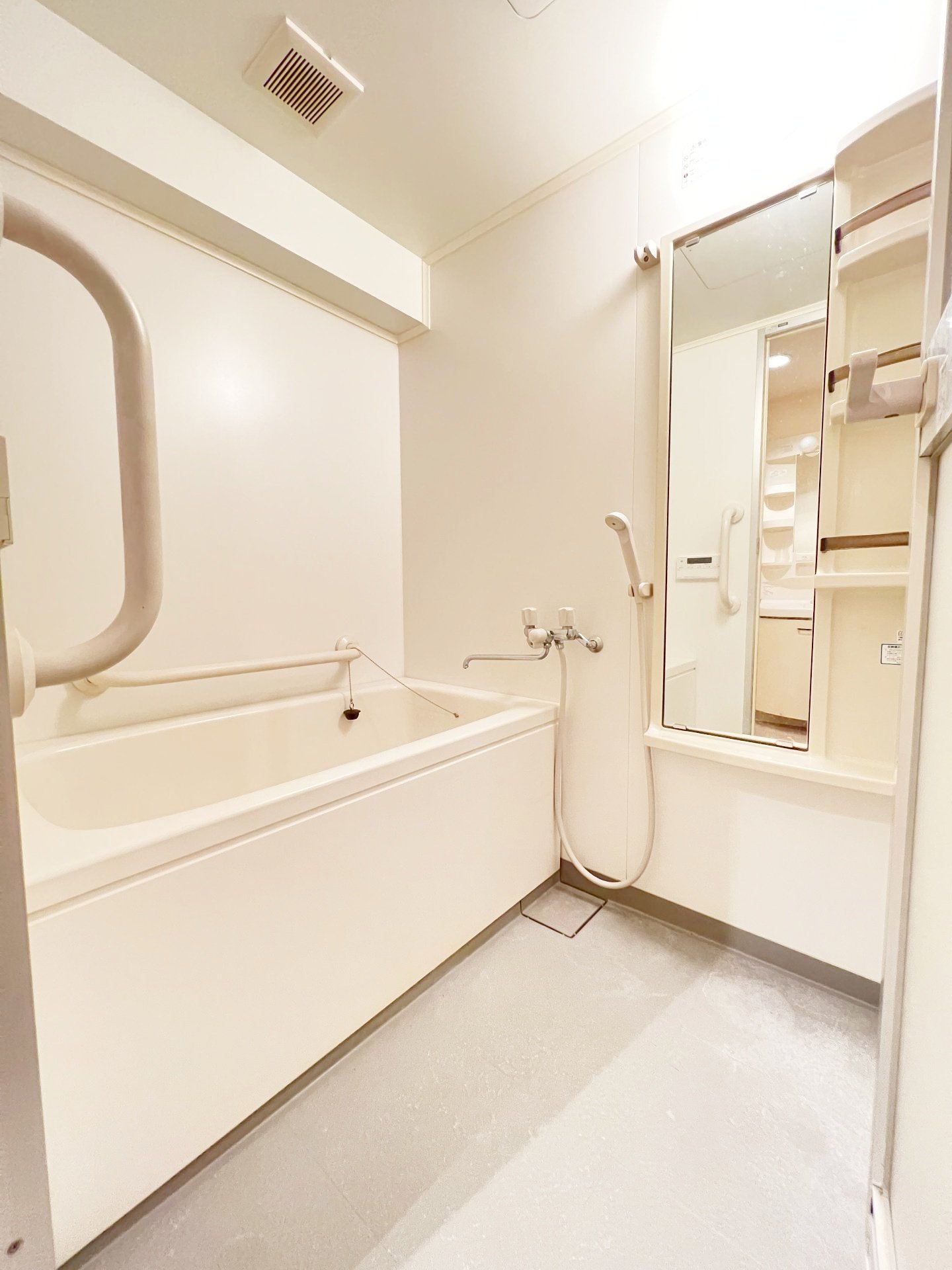 シャワールーム