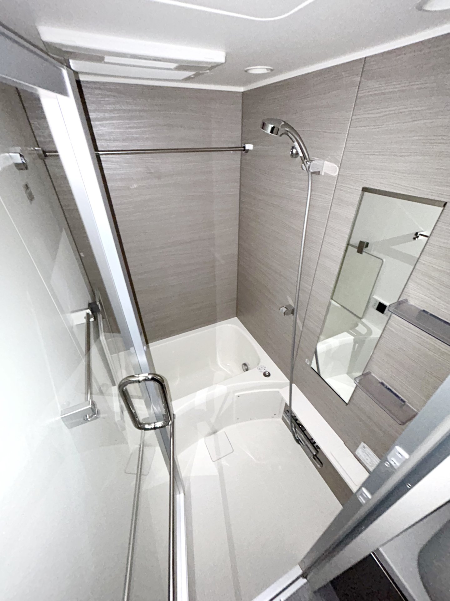 シャワールーム