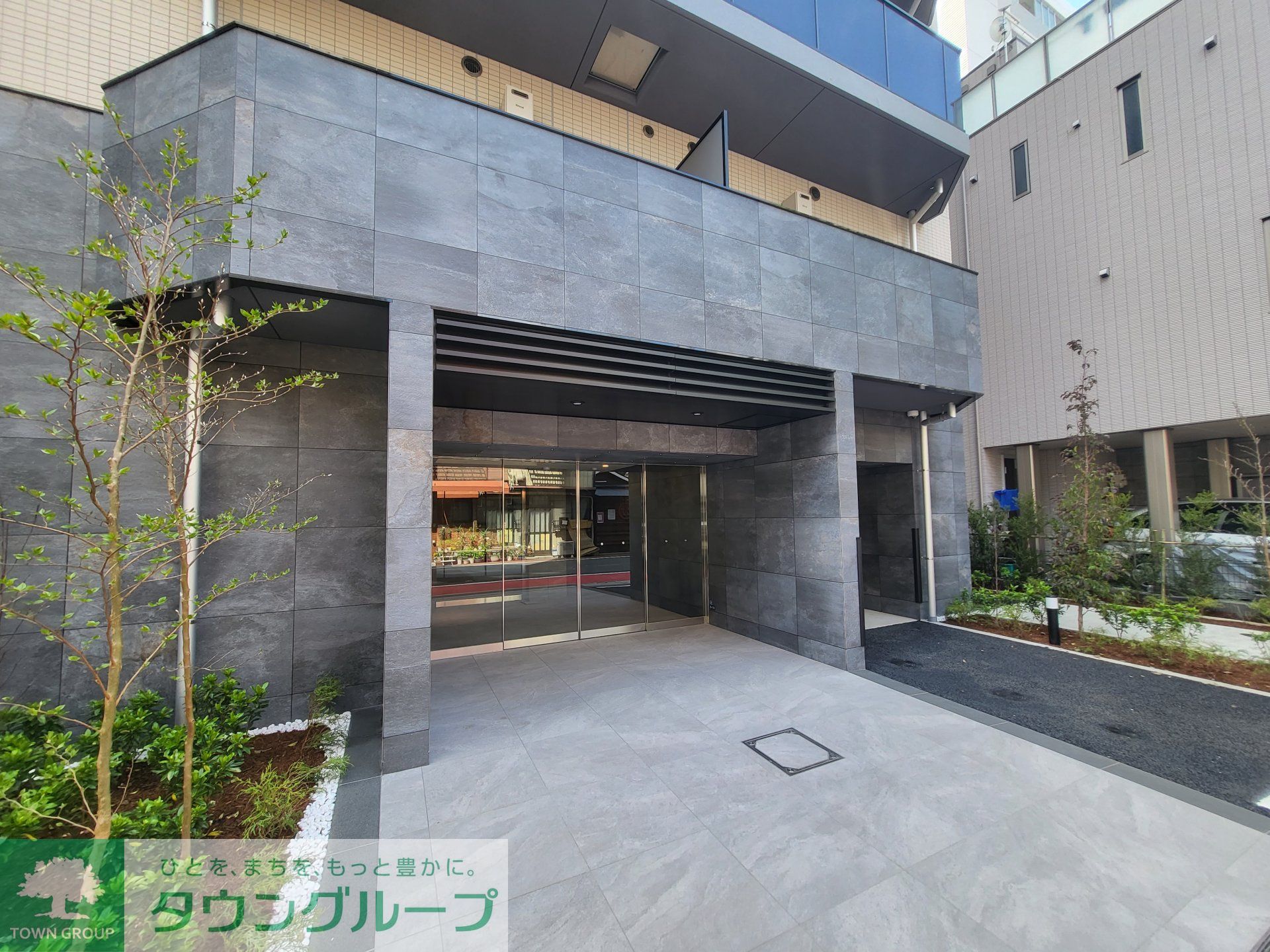 建物エントランス