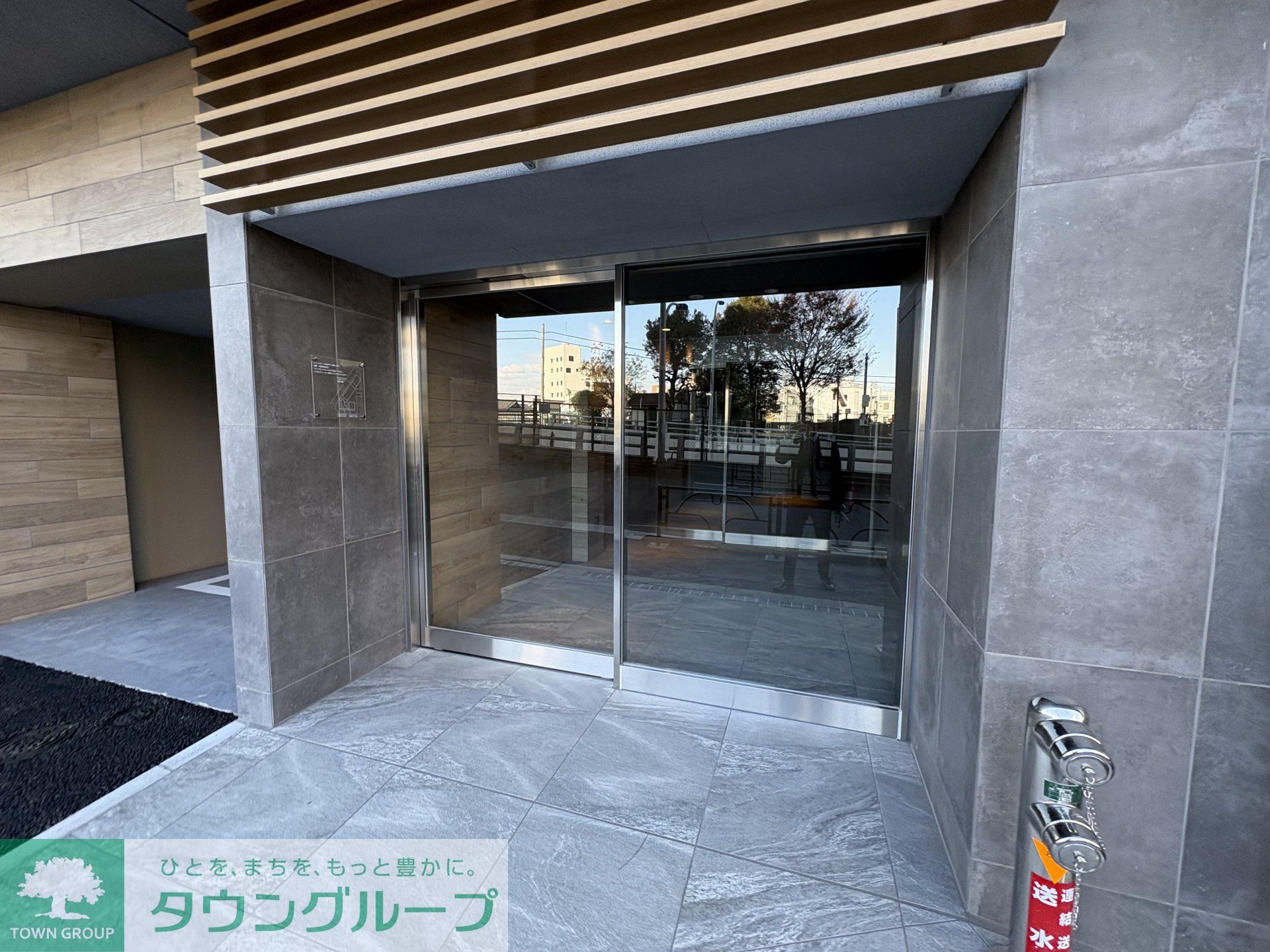 建物エントランス