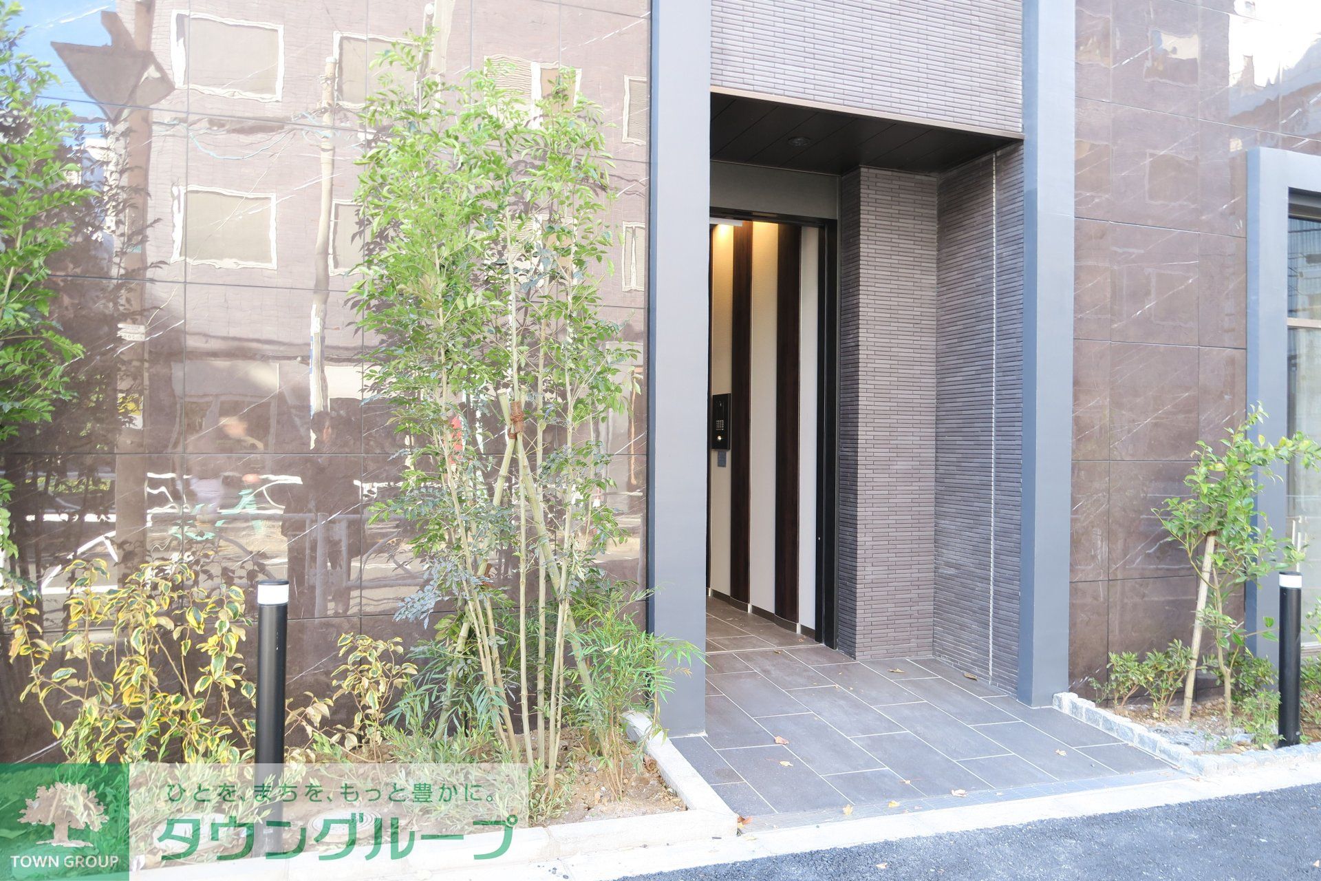 建物エントランス