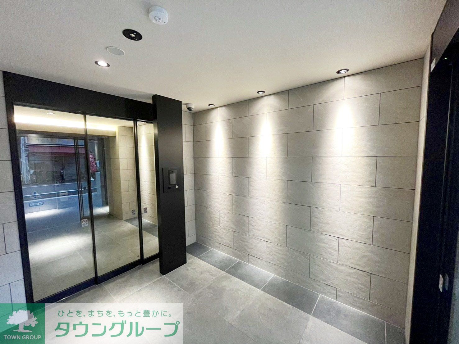 建物エントランス