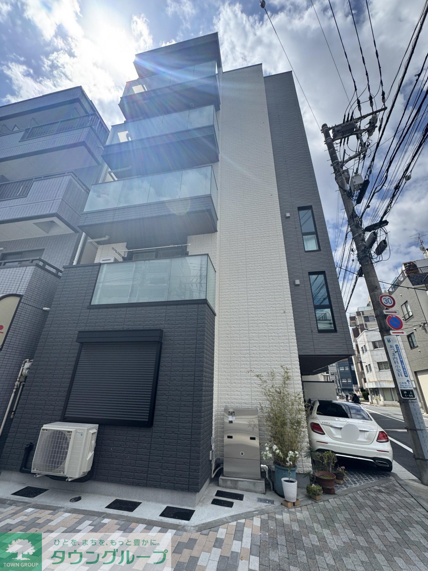 建物エントランス