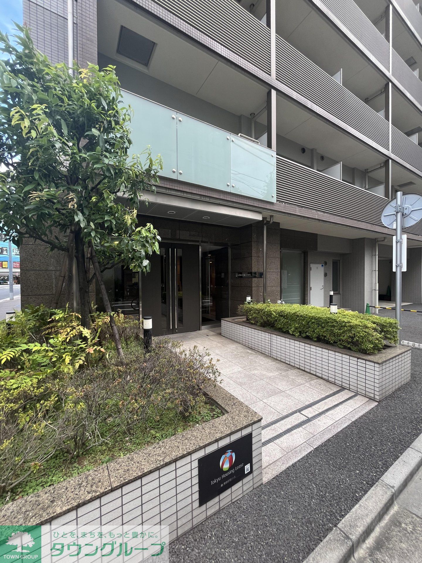 建物エントランス