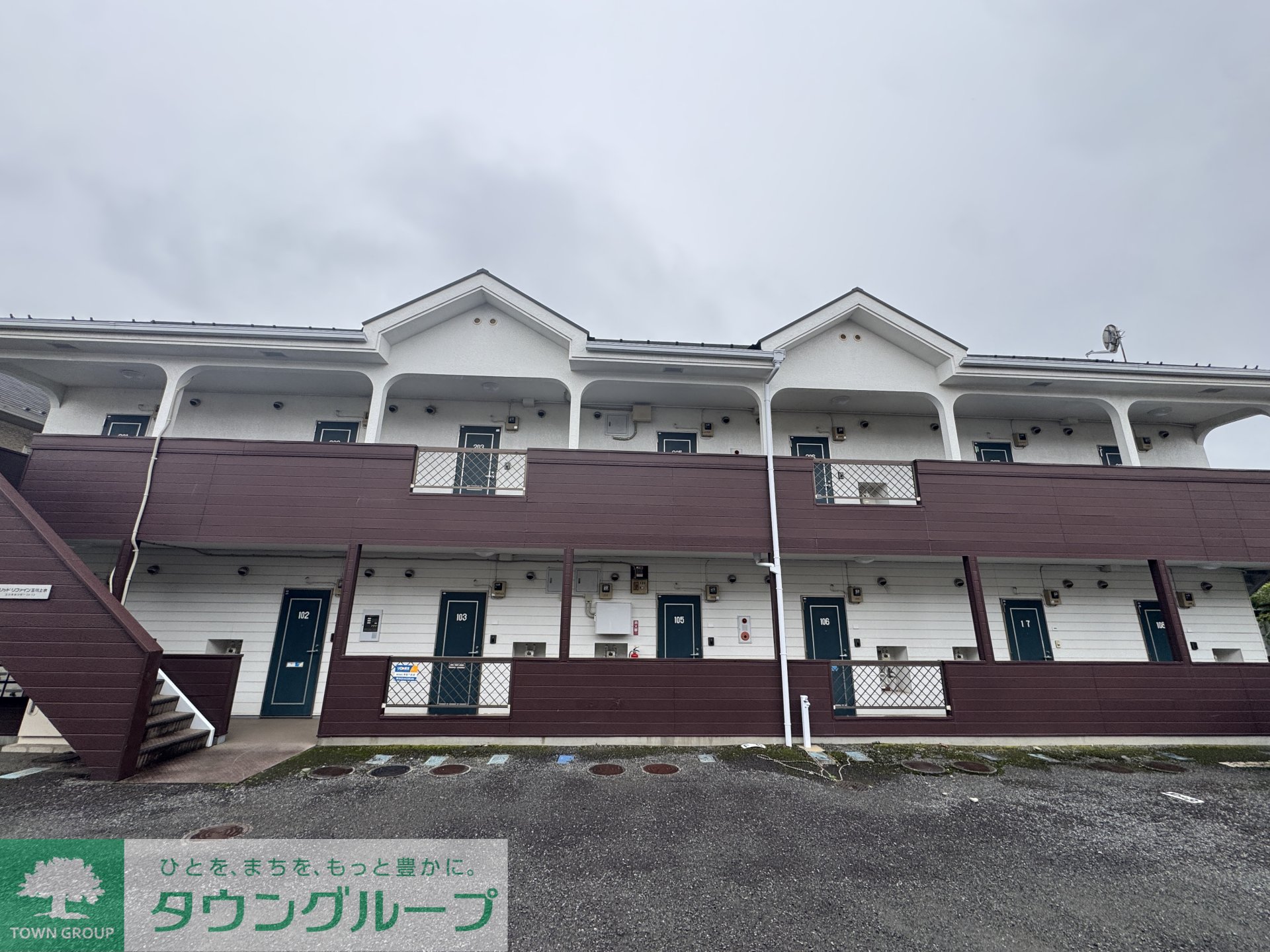 建物エントランス