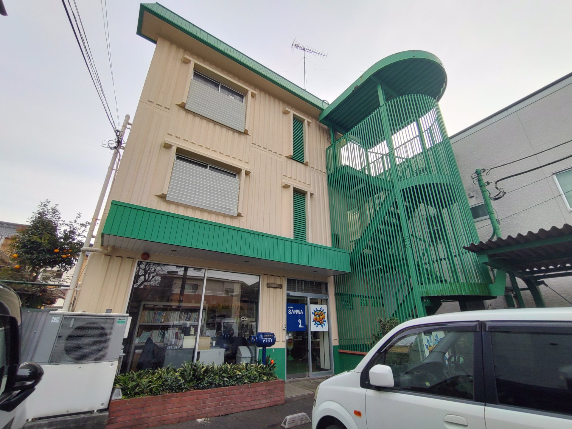 建物エントランス