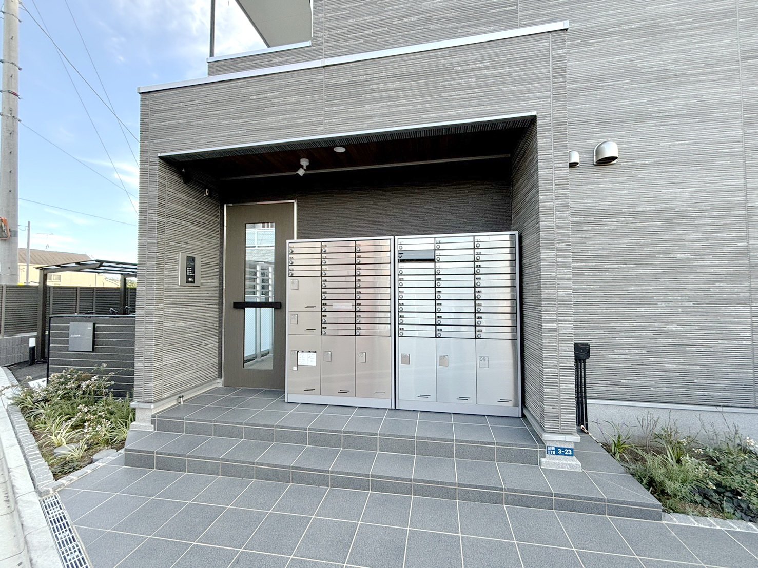 建物エントランス