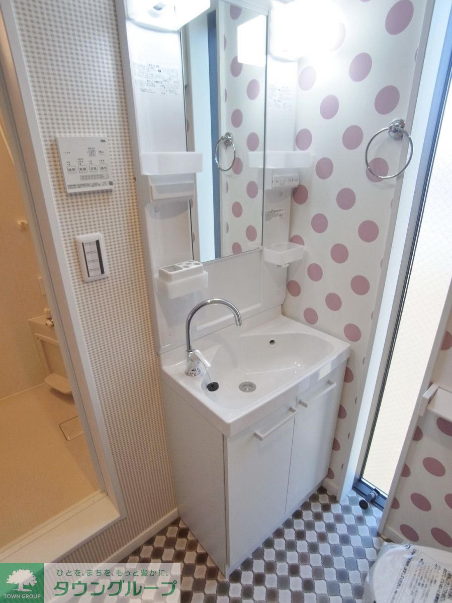 シャワールーム