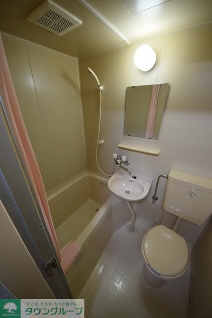 シャワールーム