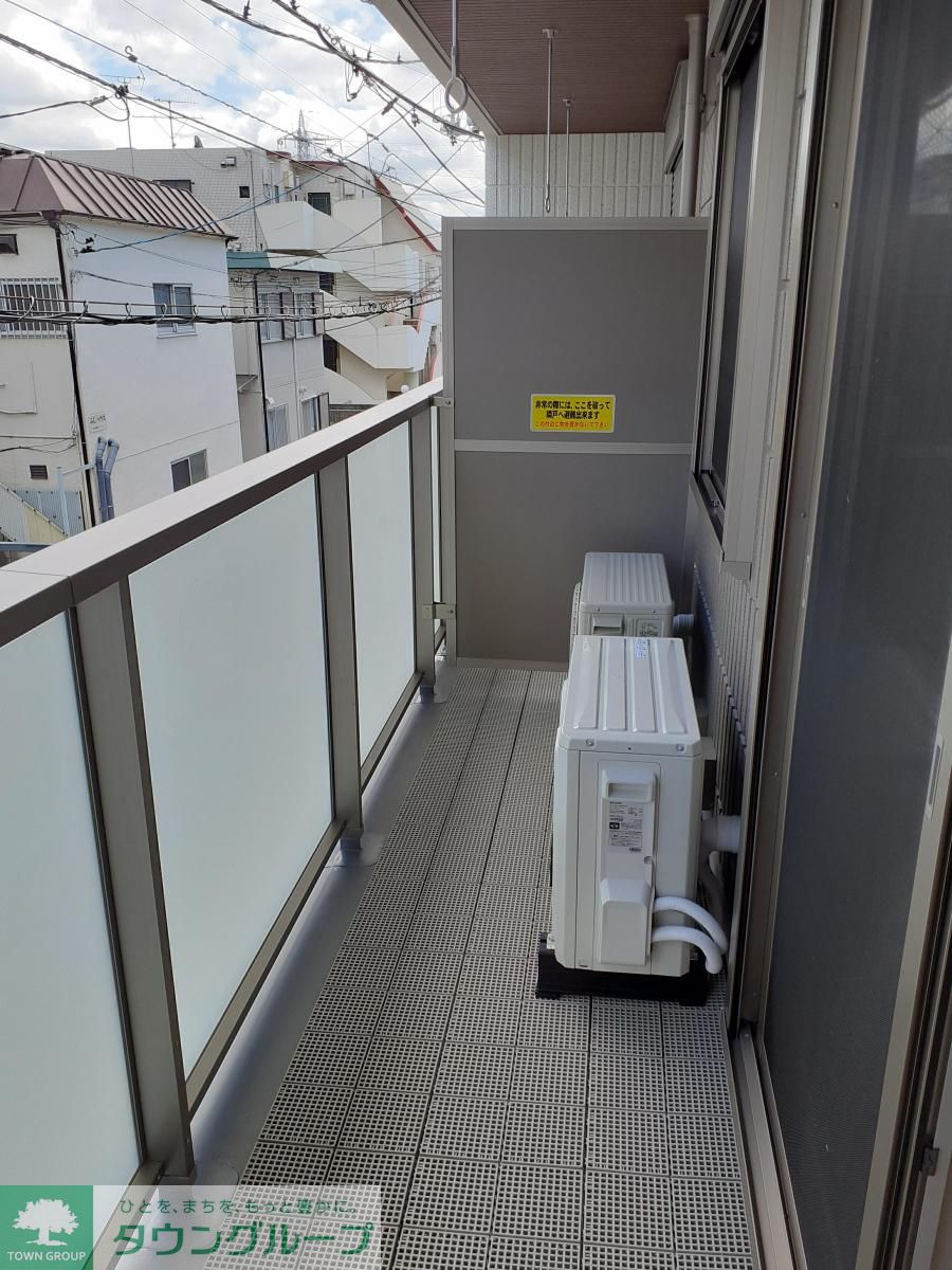 バルコニー