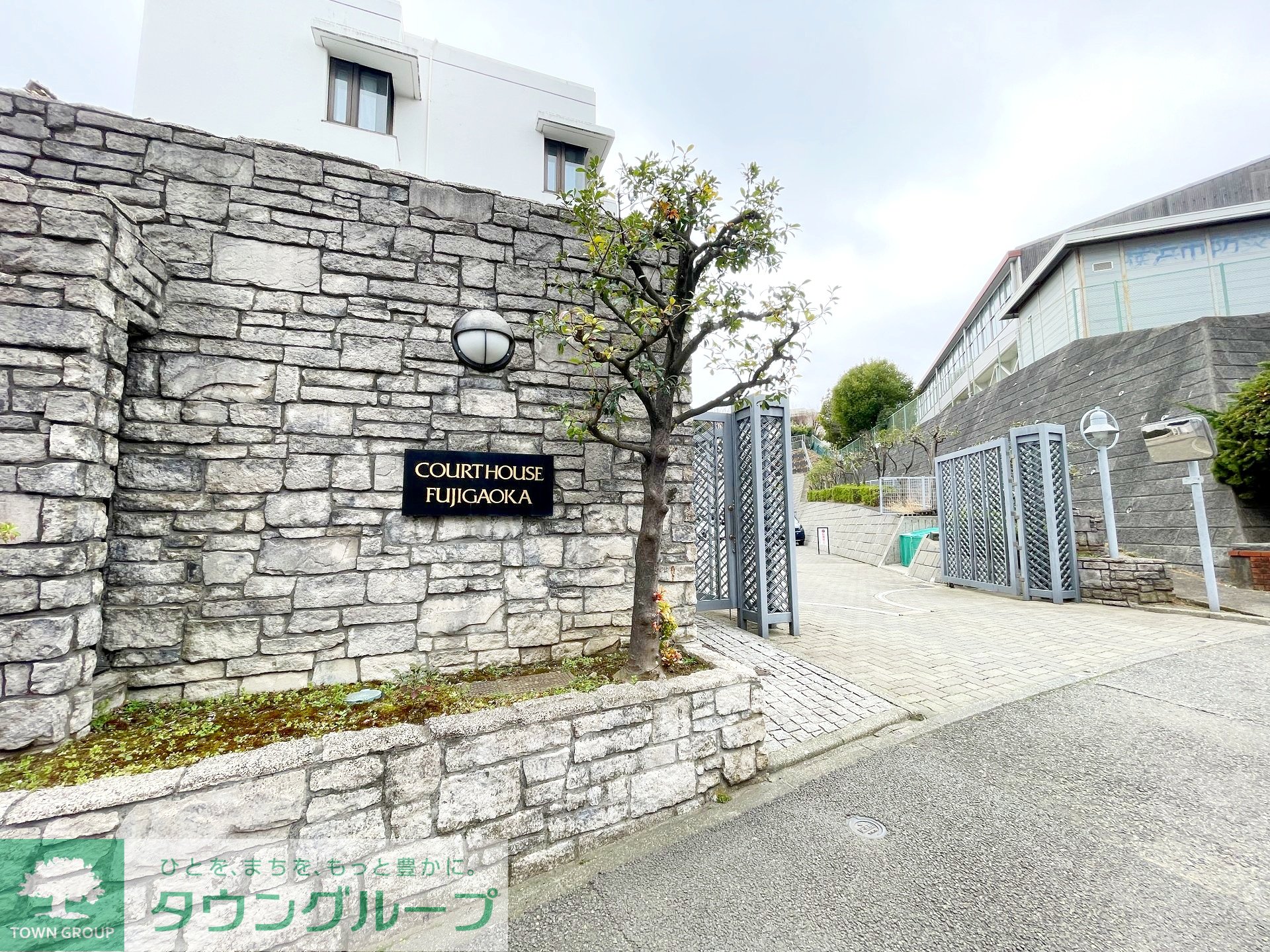 建物エントランス