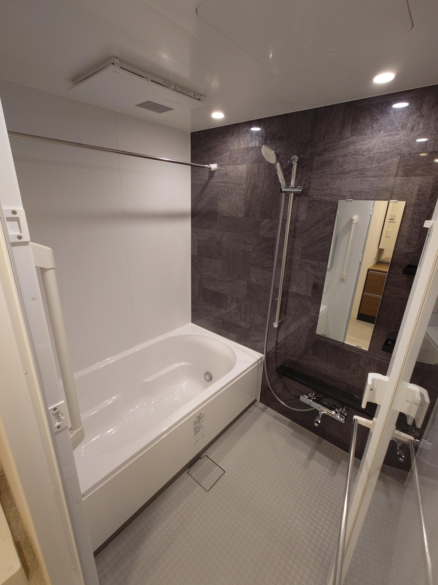 シャワールーム