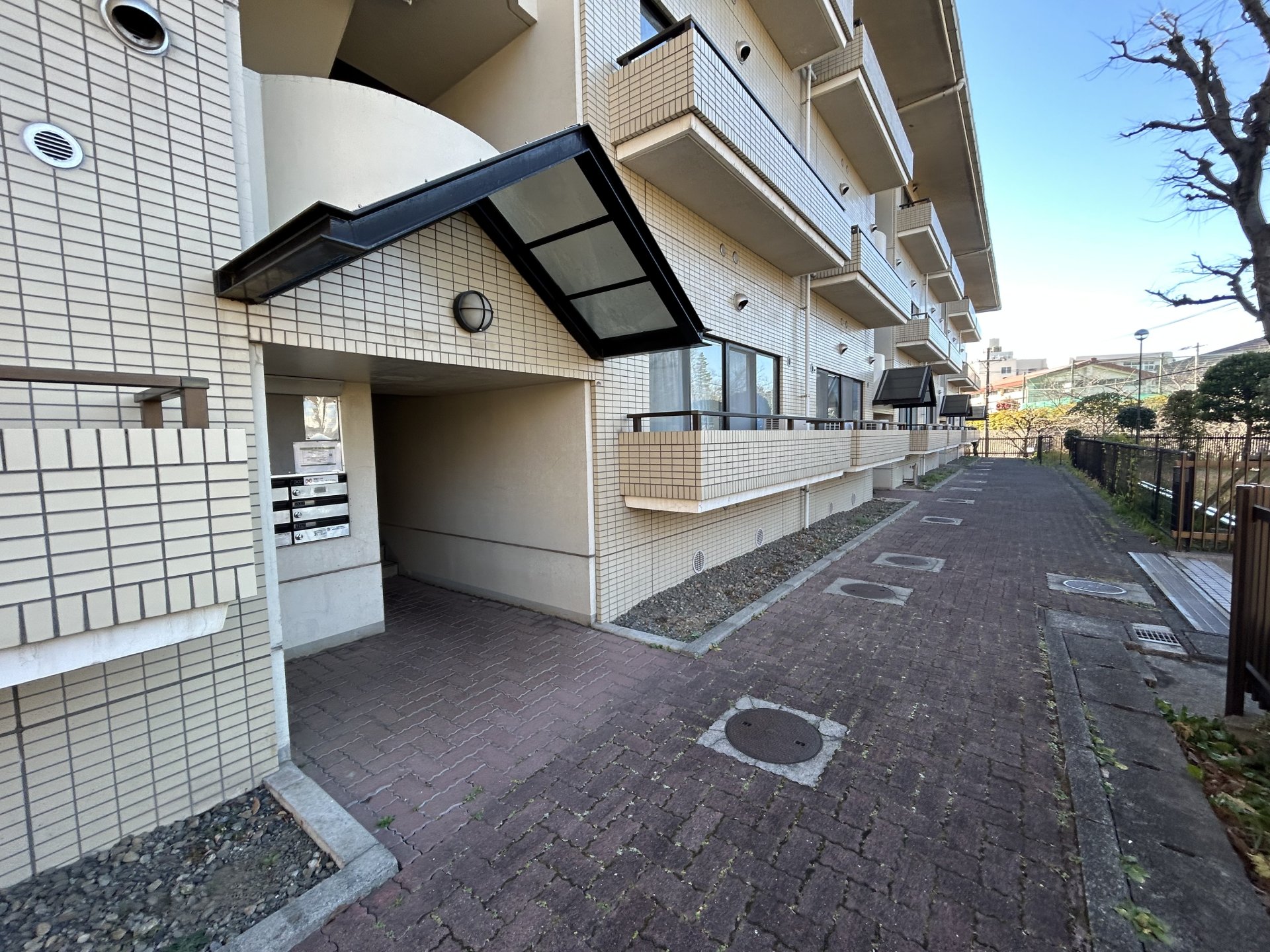 建物エントランス