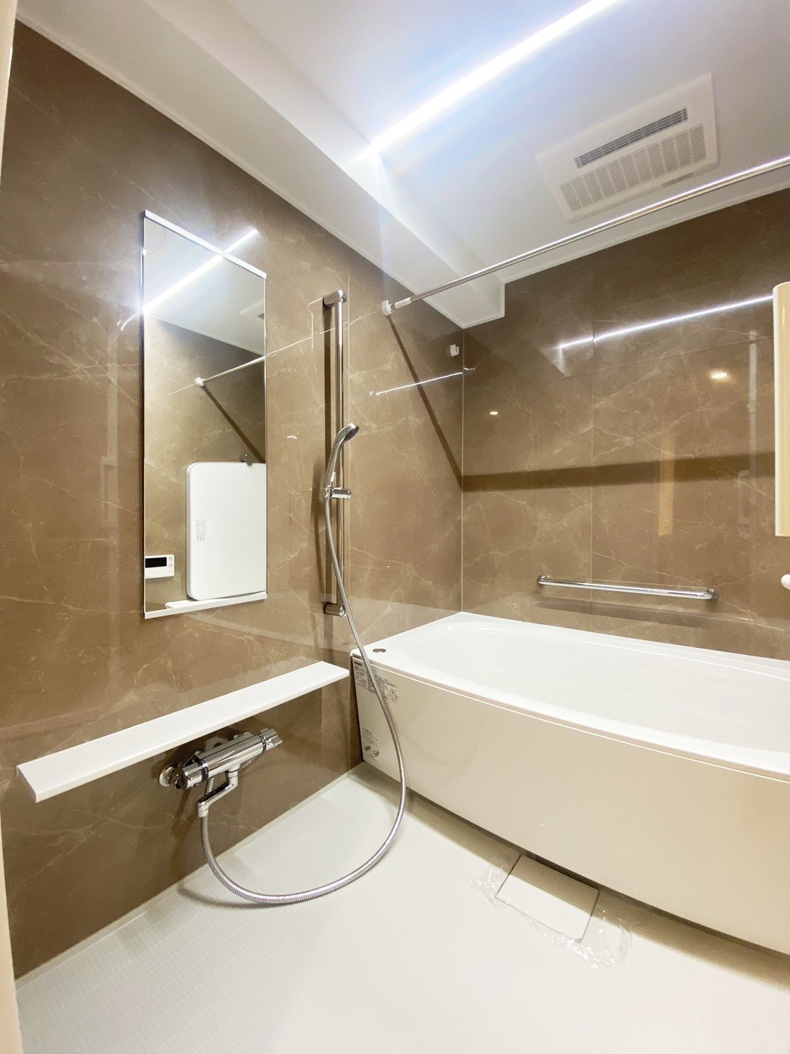 シャワールーム