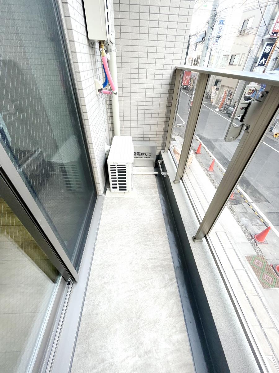 バルコニー