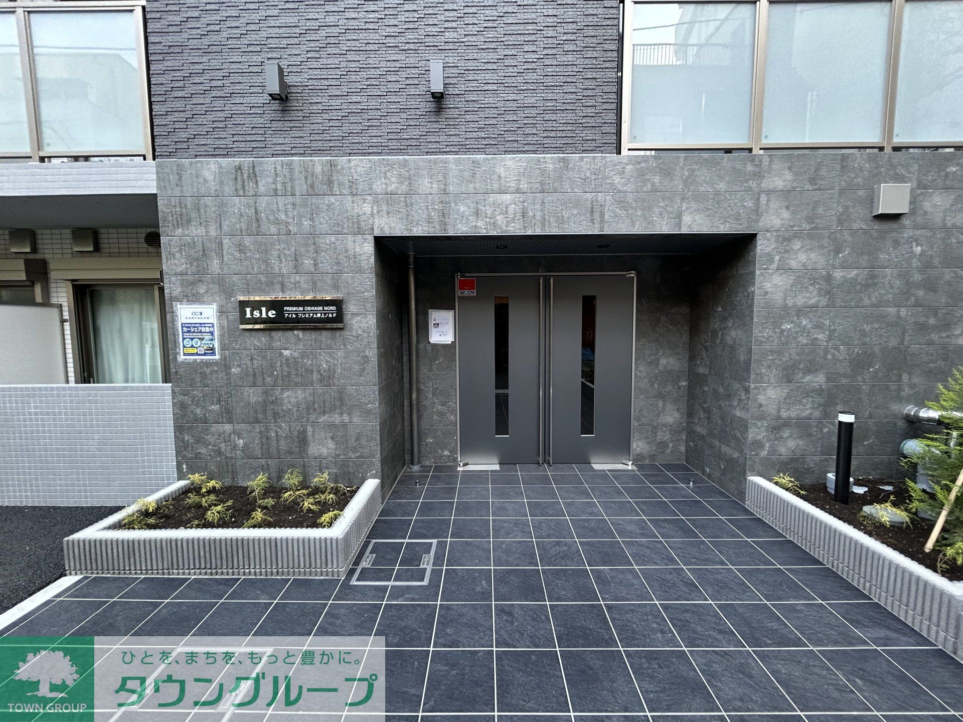 建物エントランス