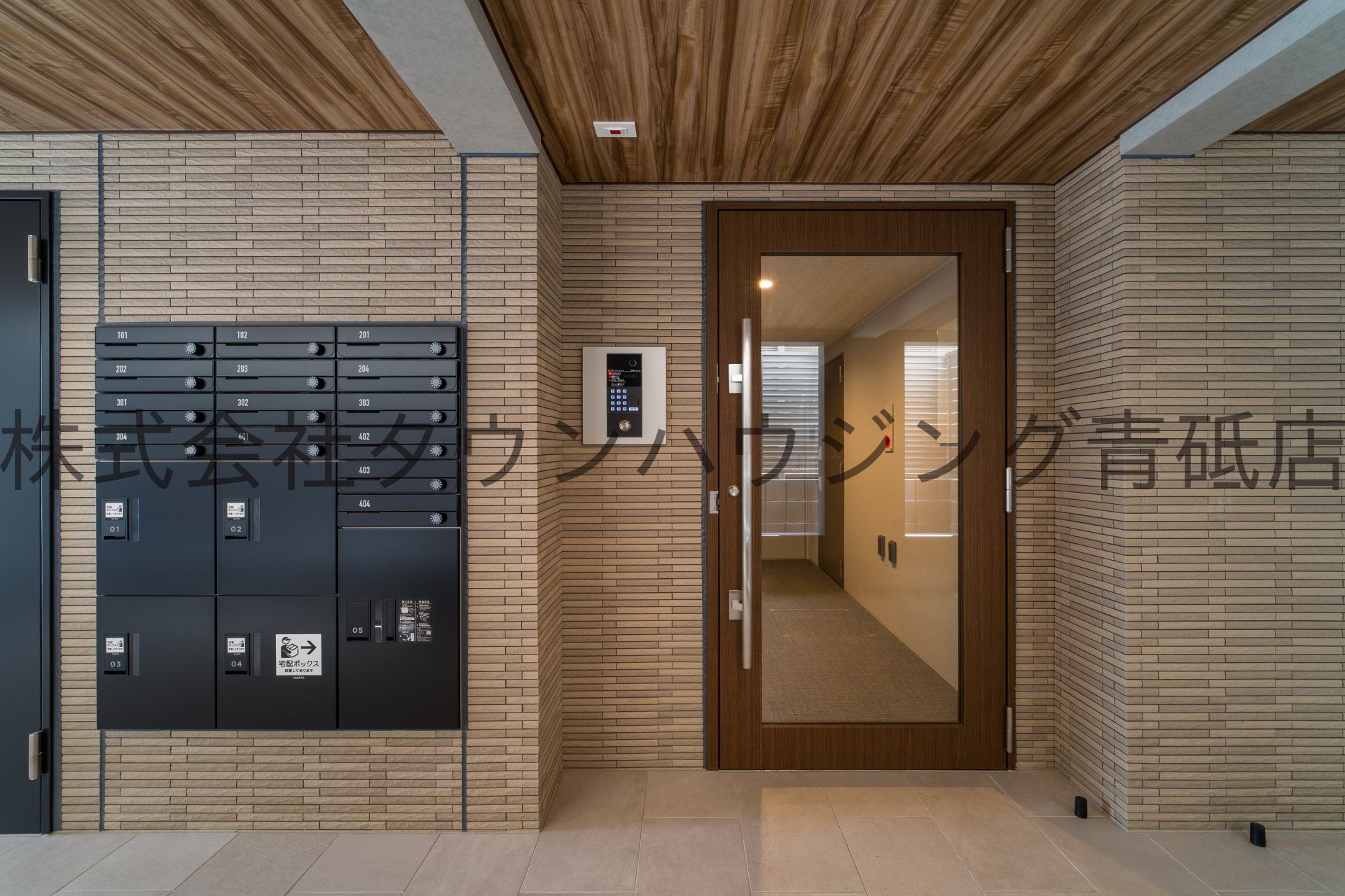 建物エントランス