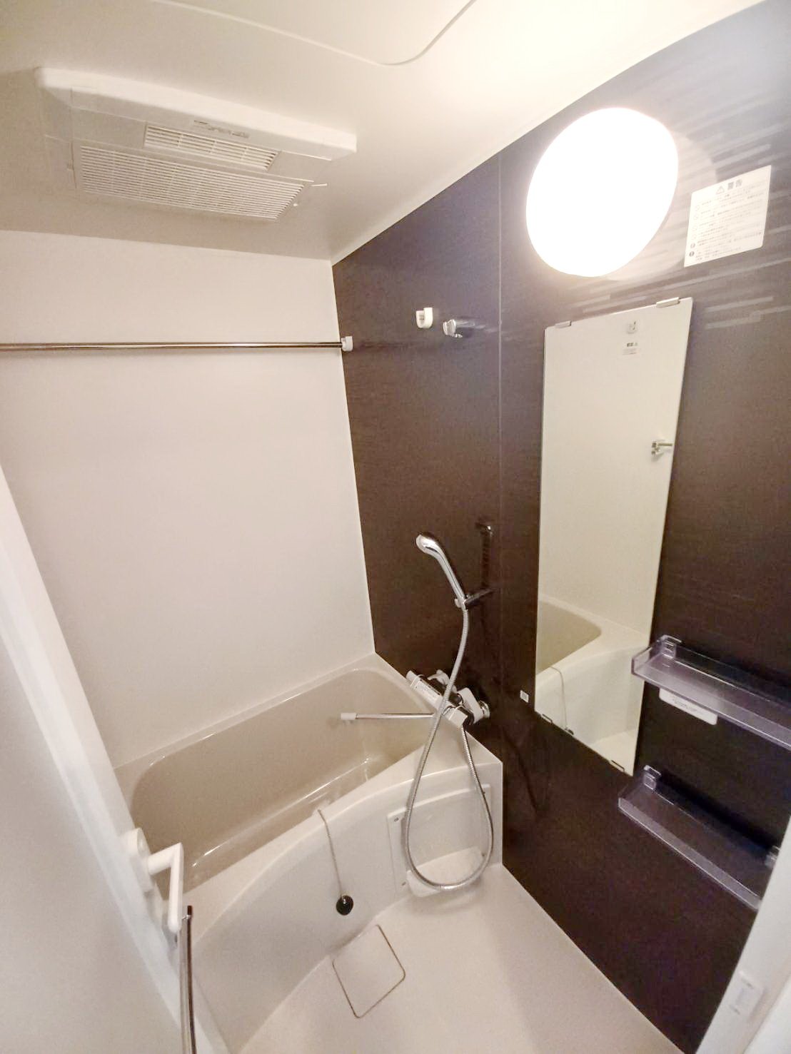 シャワールーム