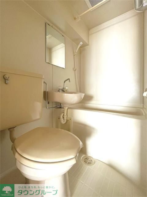 シャワールーム