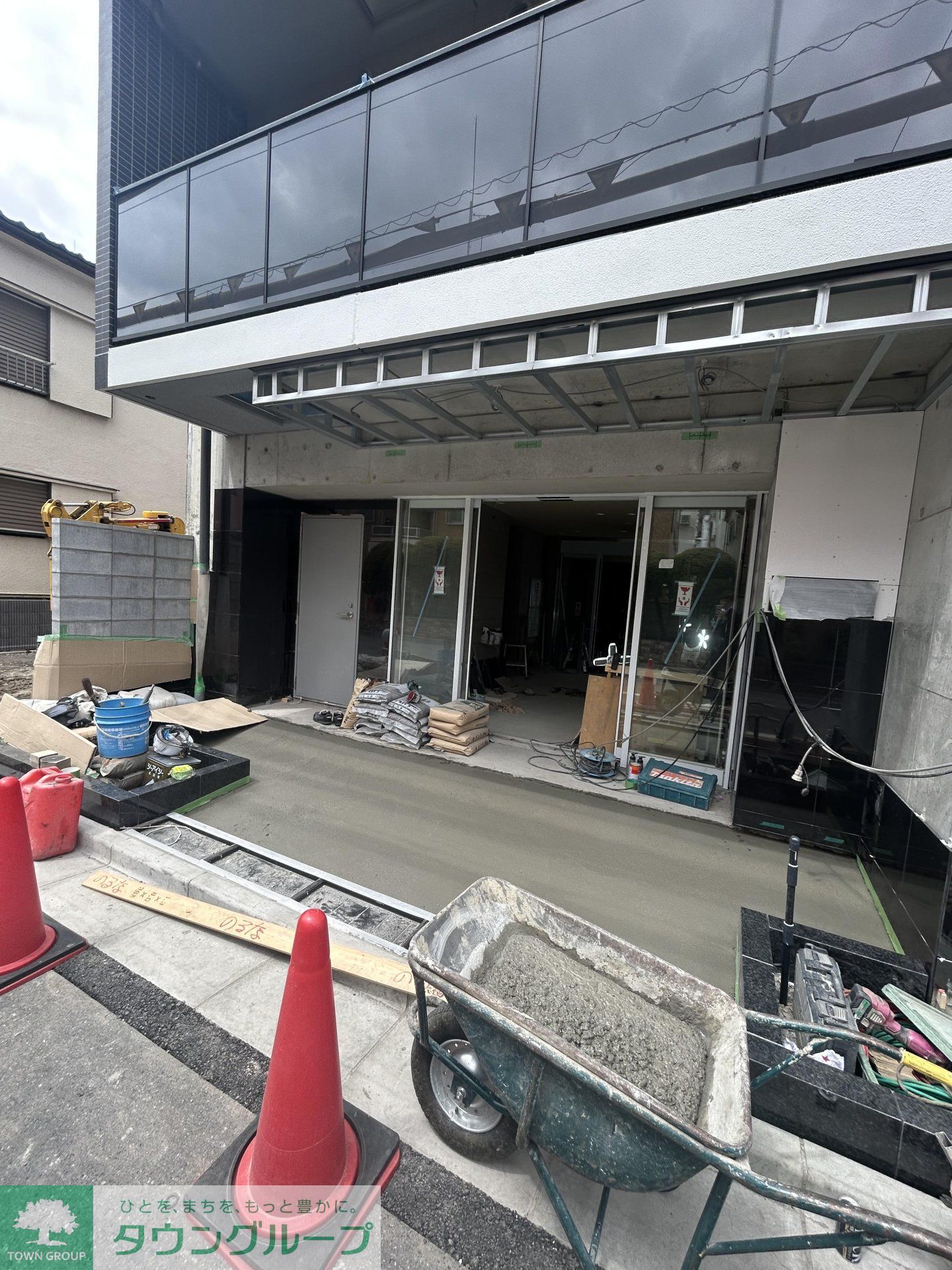 建物エントランス