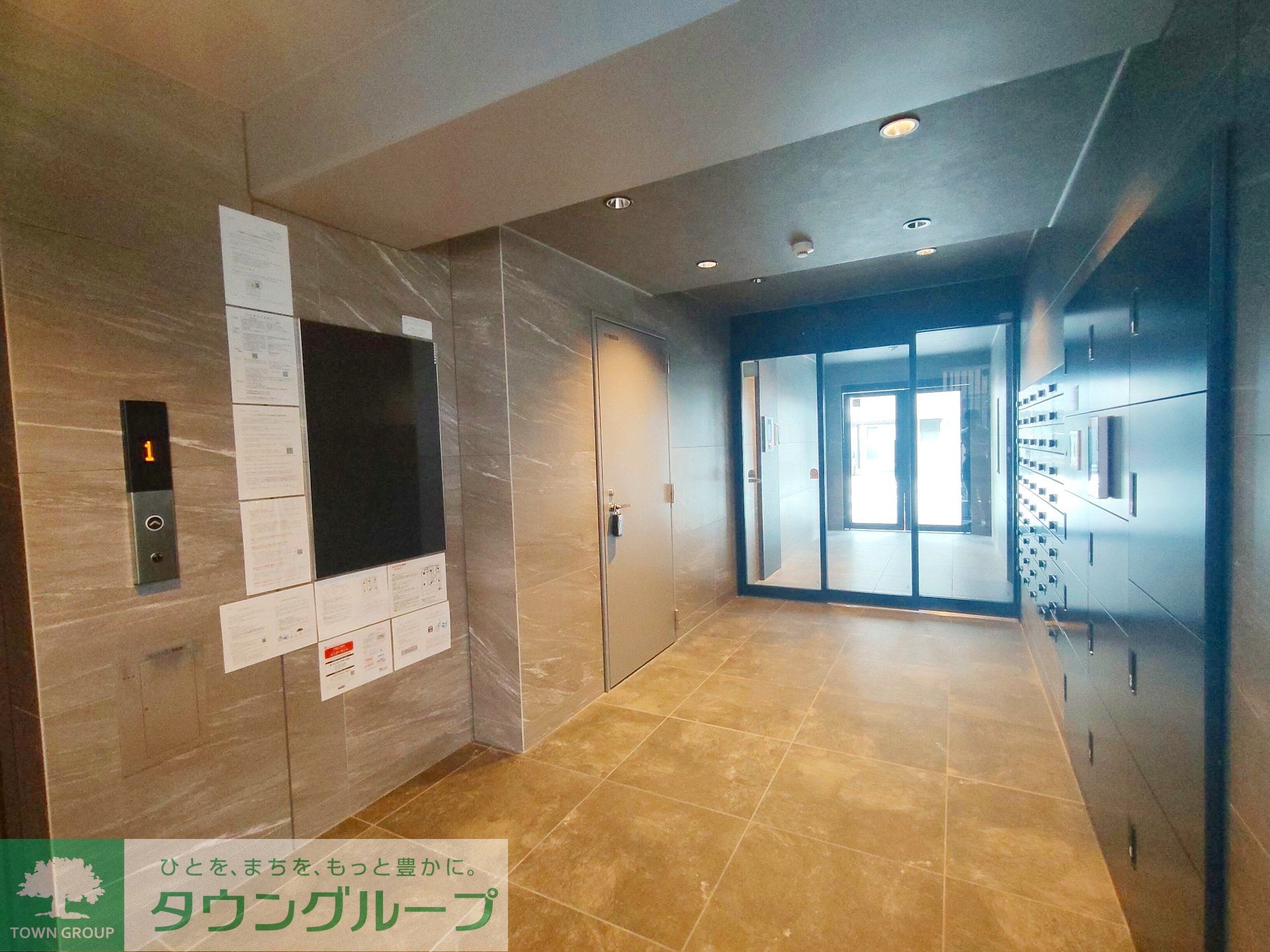 建物エントランス