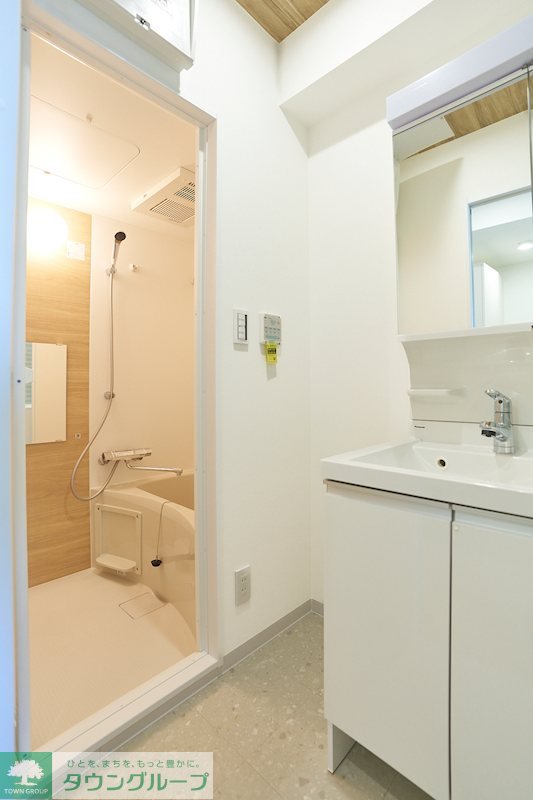 シャワールーム