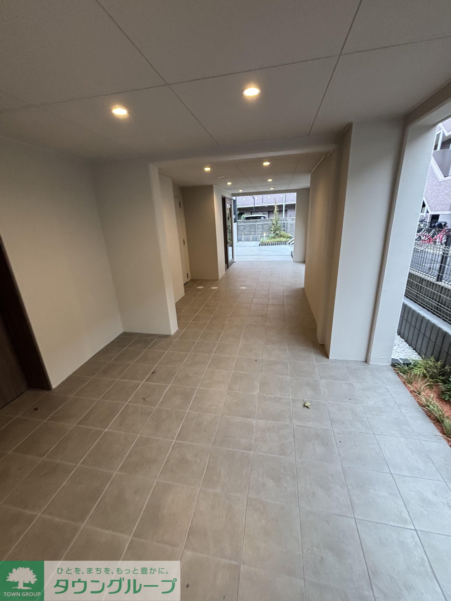 建物エントランス