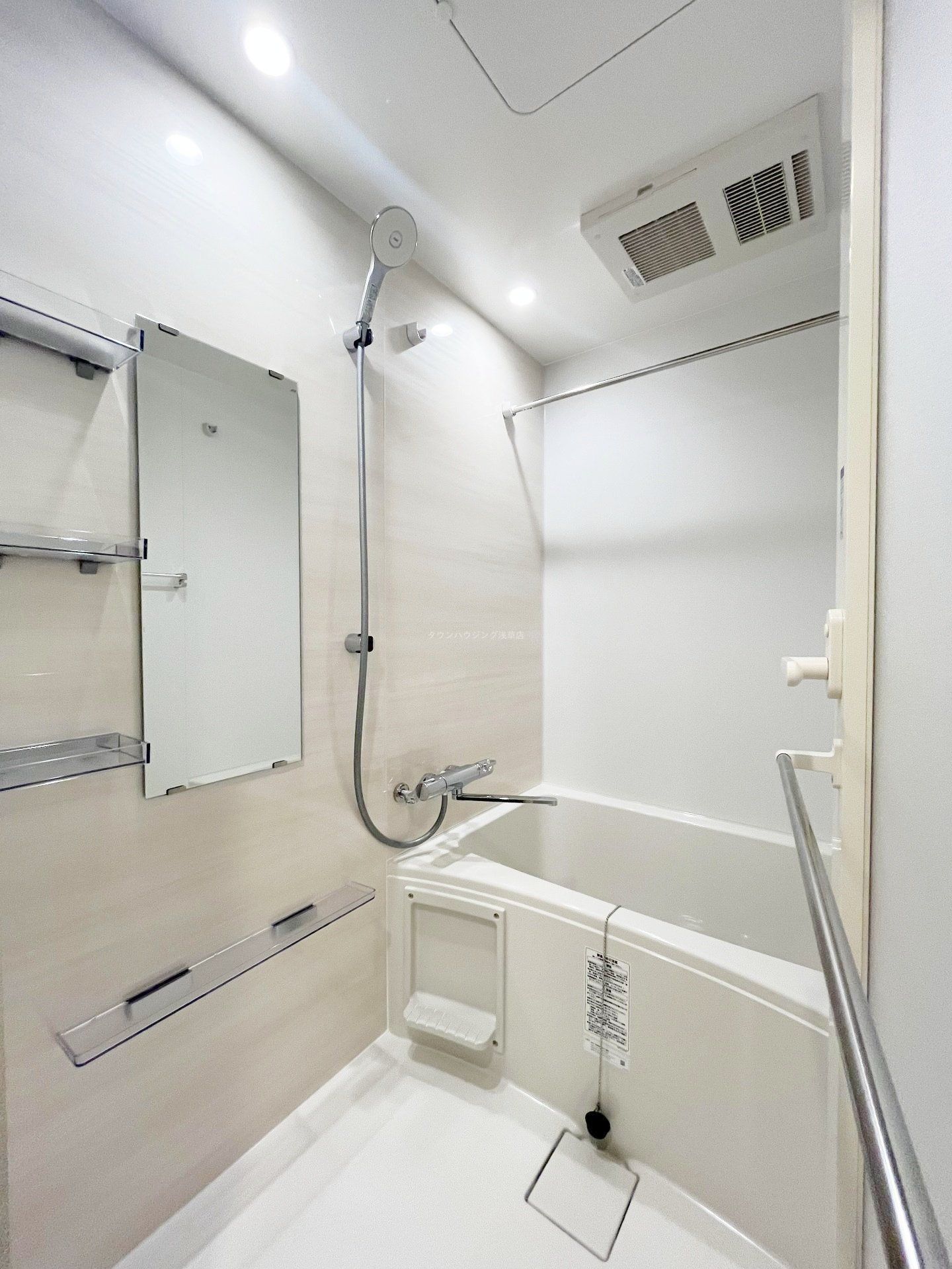 シャワールーム