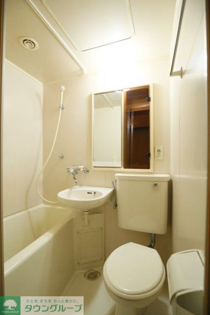 シャワールーム