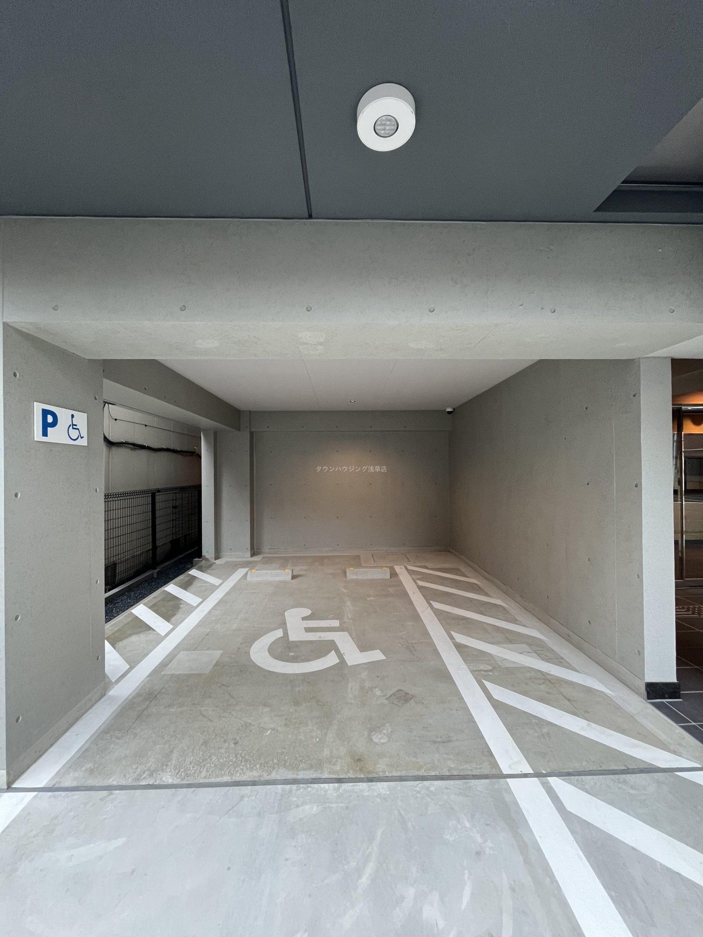 駐車場