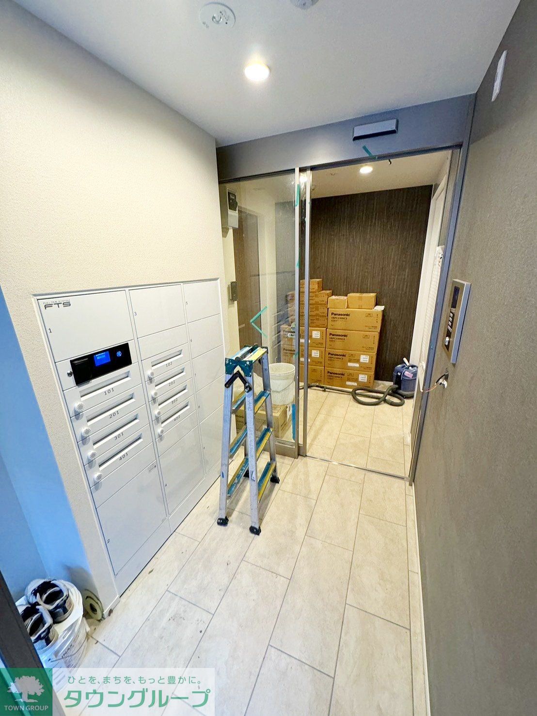 建物エントランス