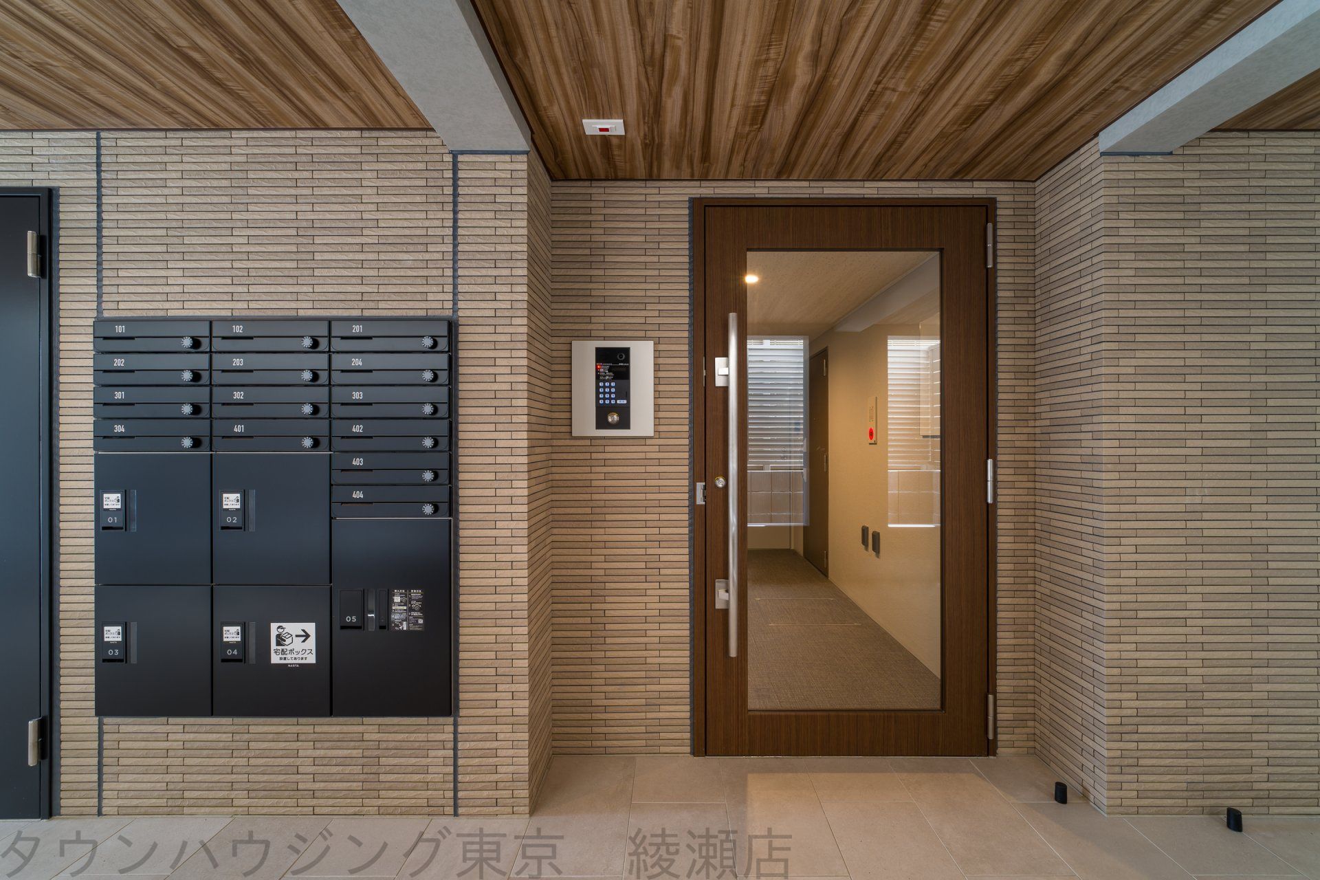 建物エントランス