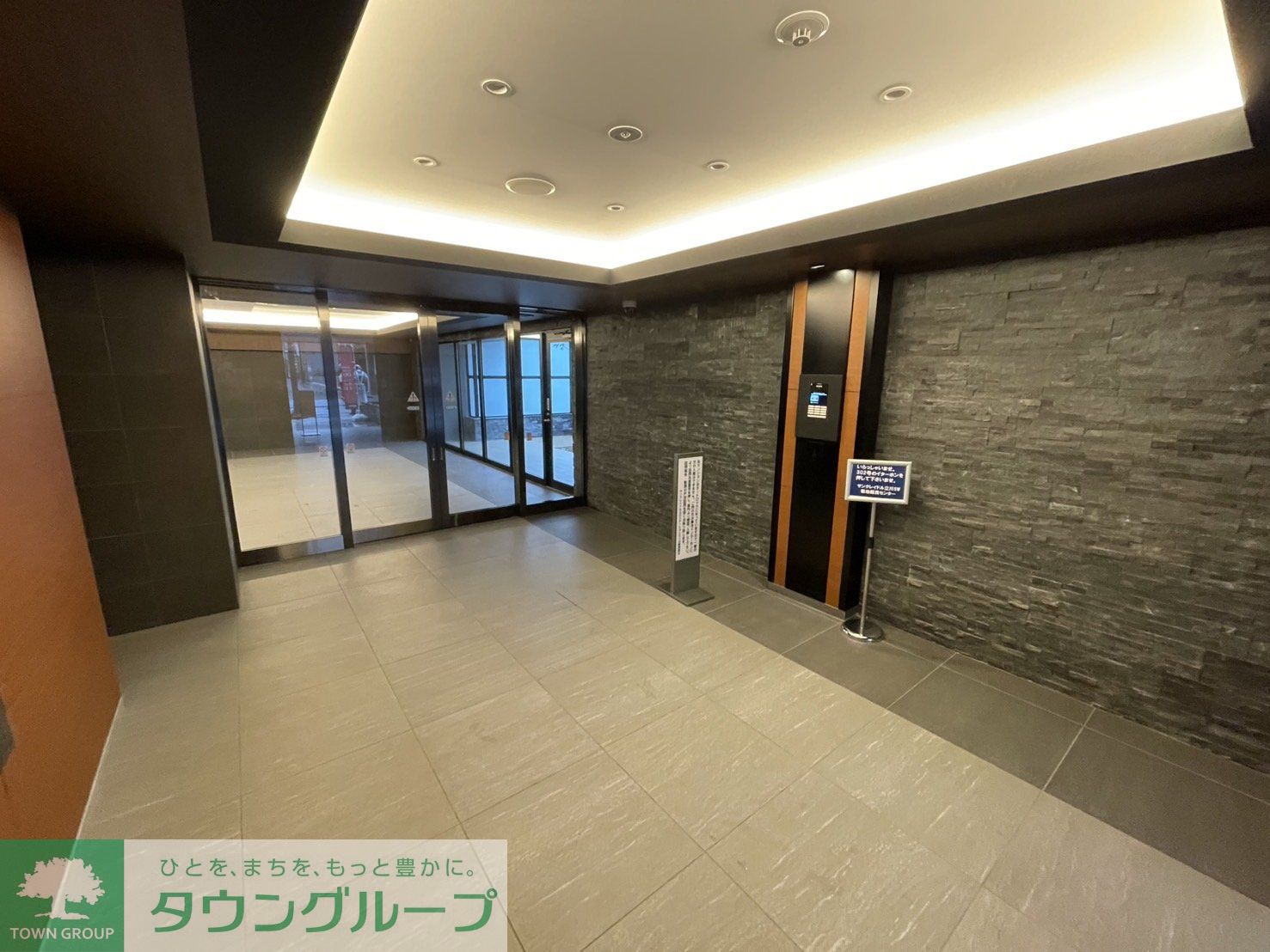 建物エントランス