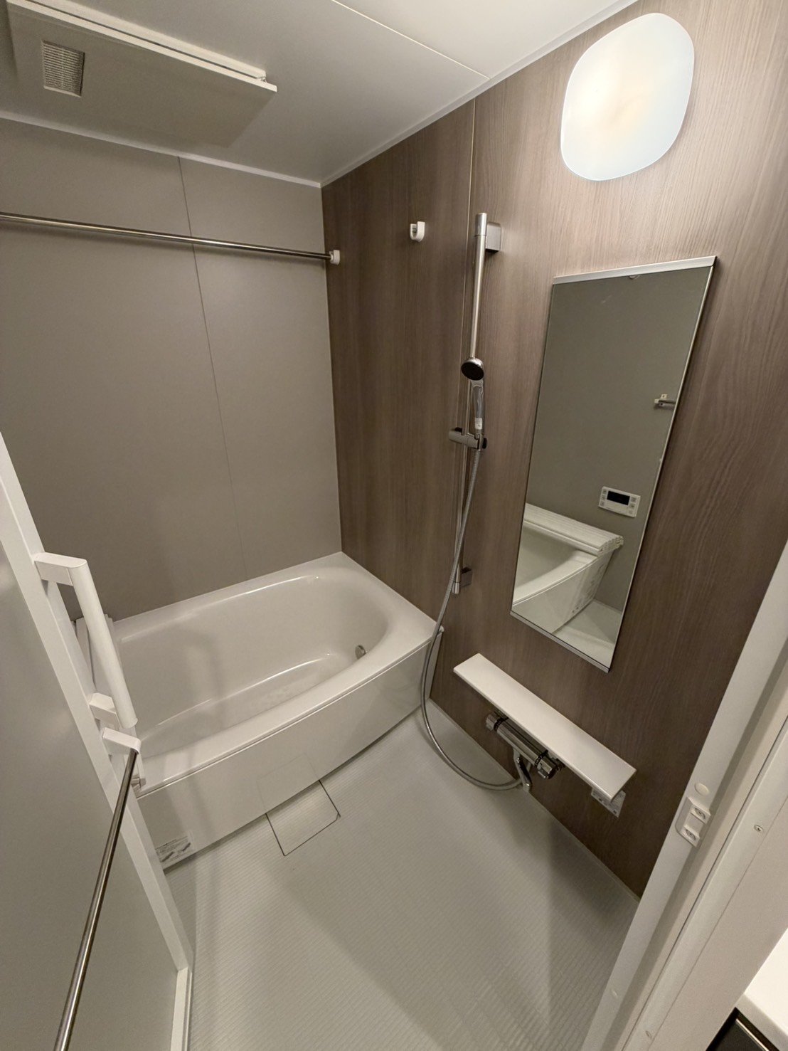 シャワールーム