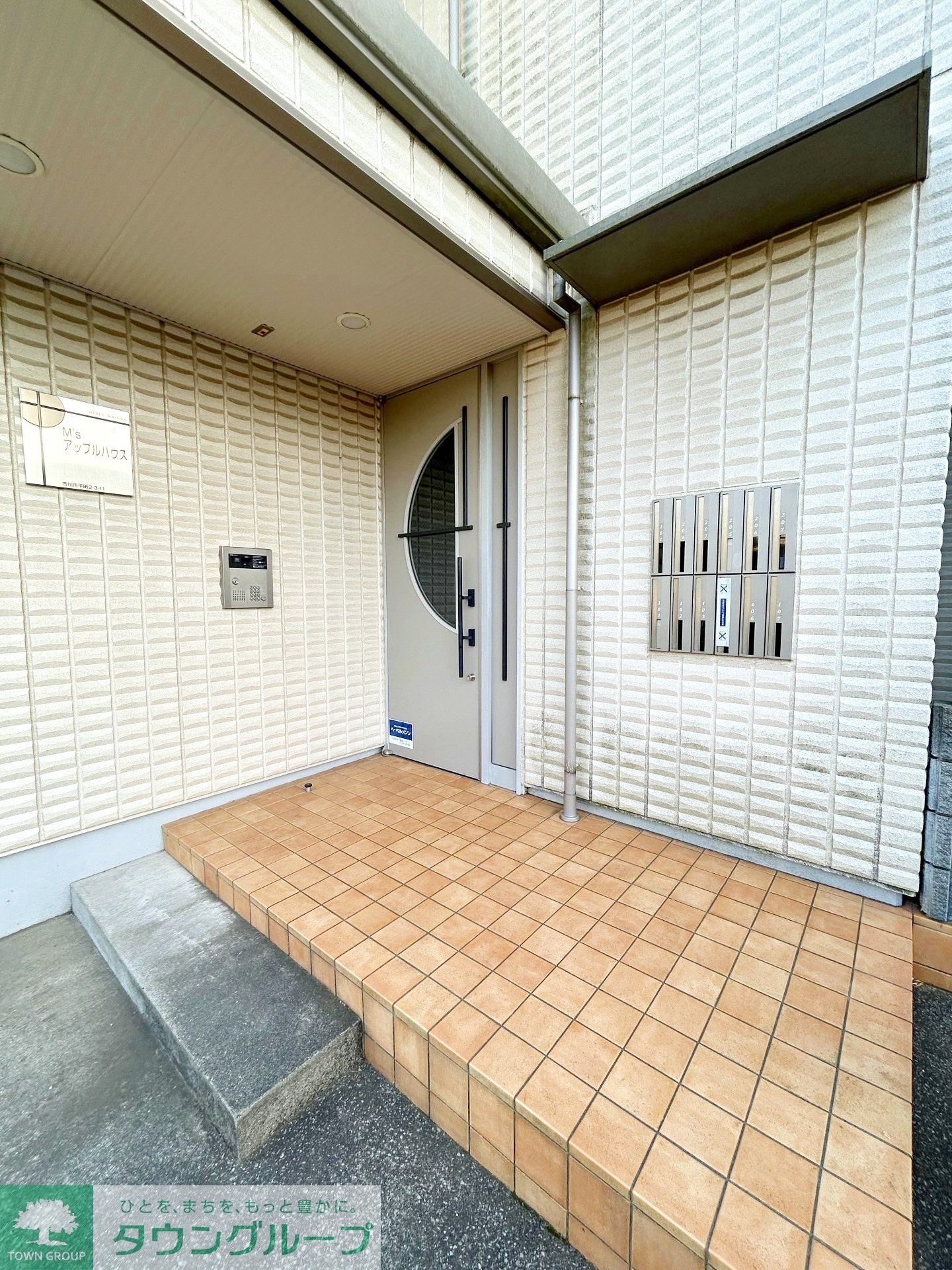 建物エントランス