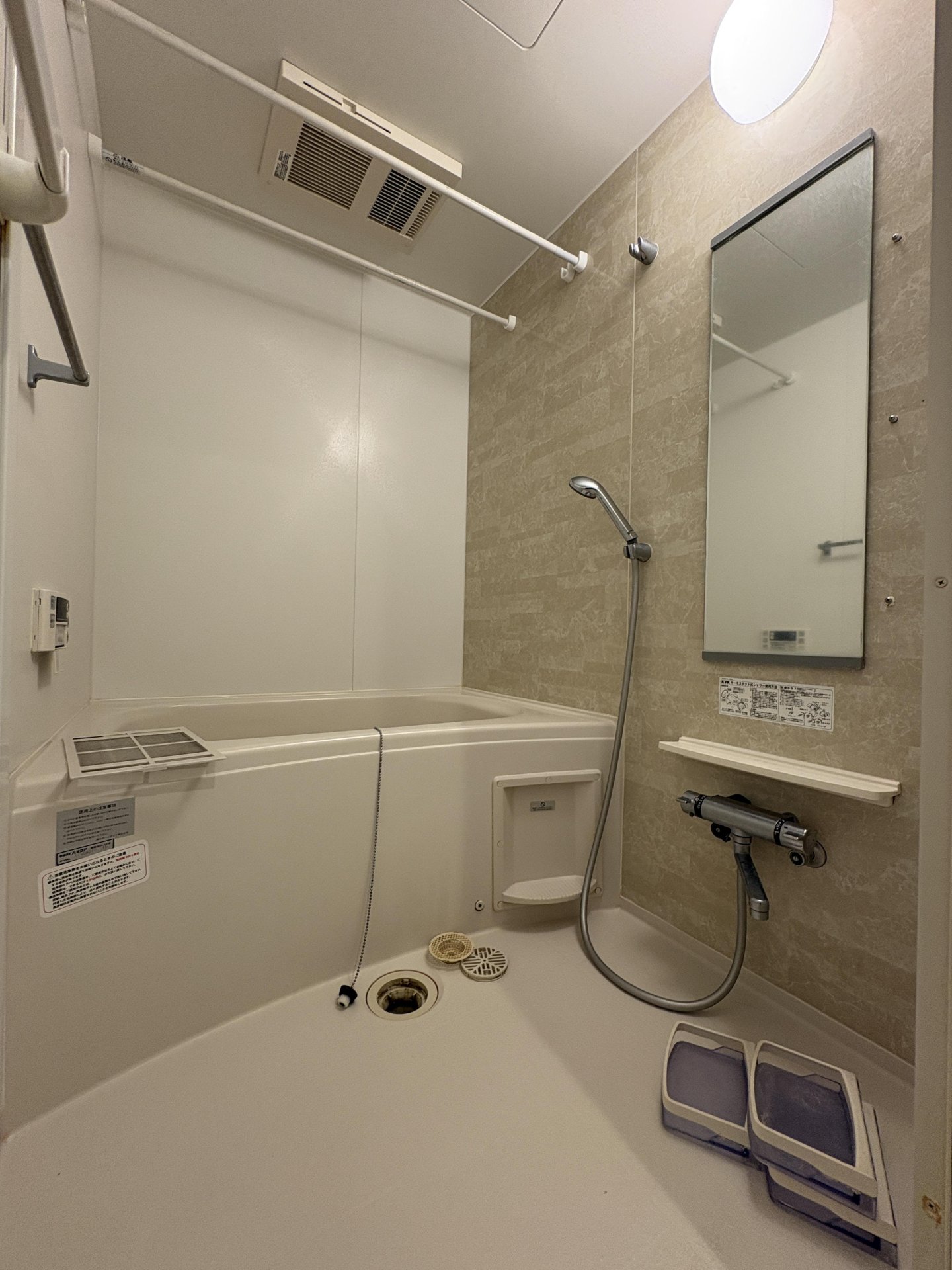 シャワールーム